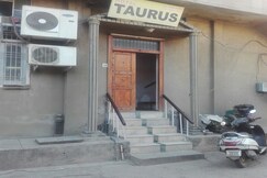 HOTEL TAURUS