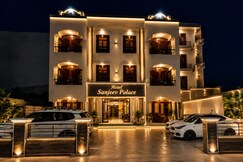 Address of Hotel Sanjeev Palace