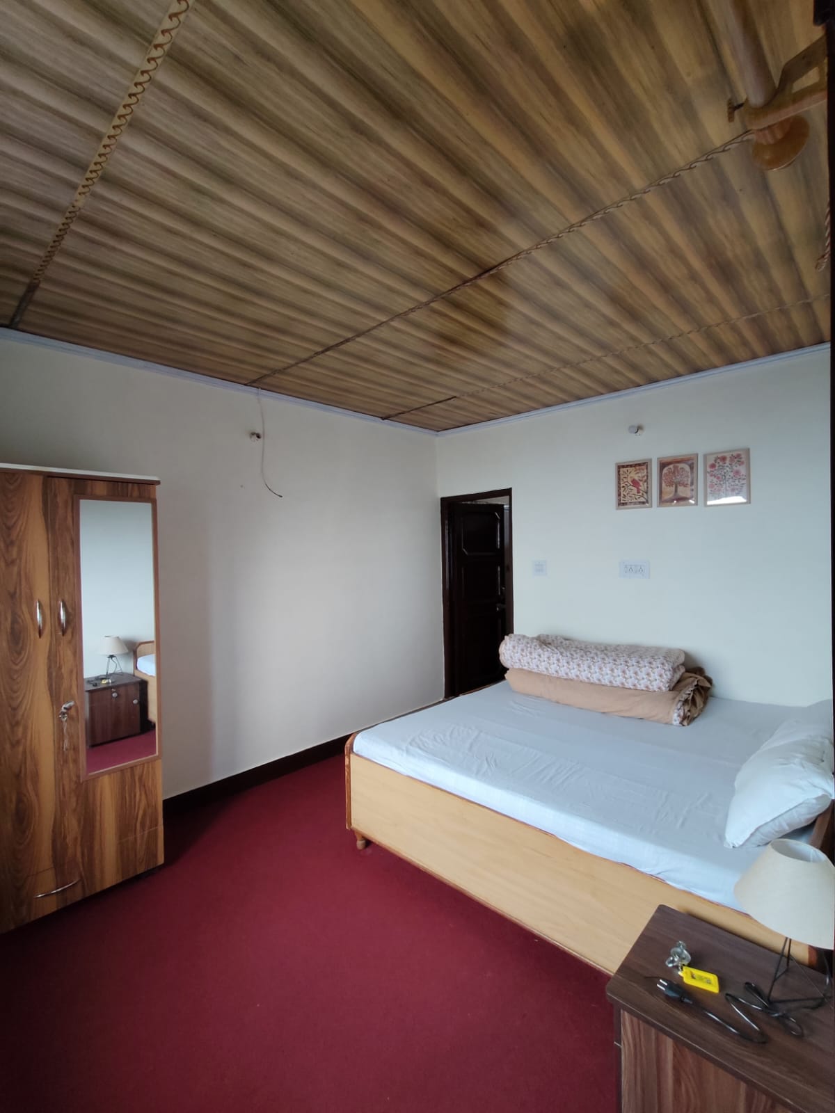 SSS Homestay - Tap to explore photos