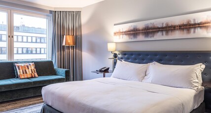 Hilton Helsinki Strand Room Type - KING SEA VIEW W SOFA BED Hilton Helsinki Strand Room Type - KING SEA VIEW W SOFA BED