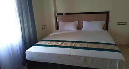 Royal Home Stay, Service Apartment Room Type - 2bhk