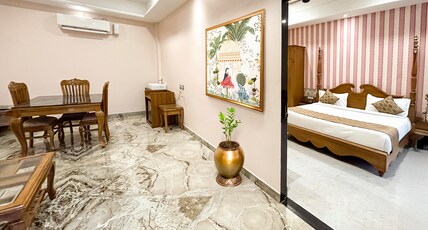 THE MEWAR PALACE AND RESORT Room Type - Cottage Villa with pool view THE MEWAR PALACE AND RESORT Room Type - Cottage Villa with pool view