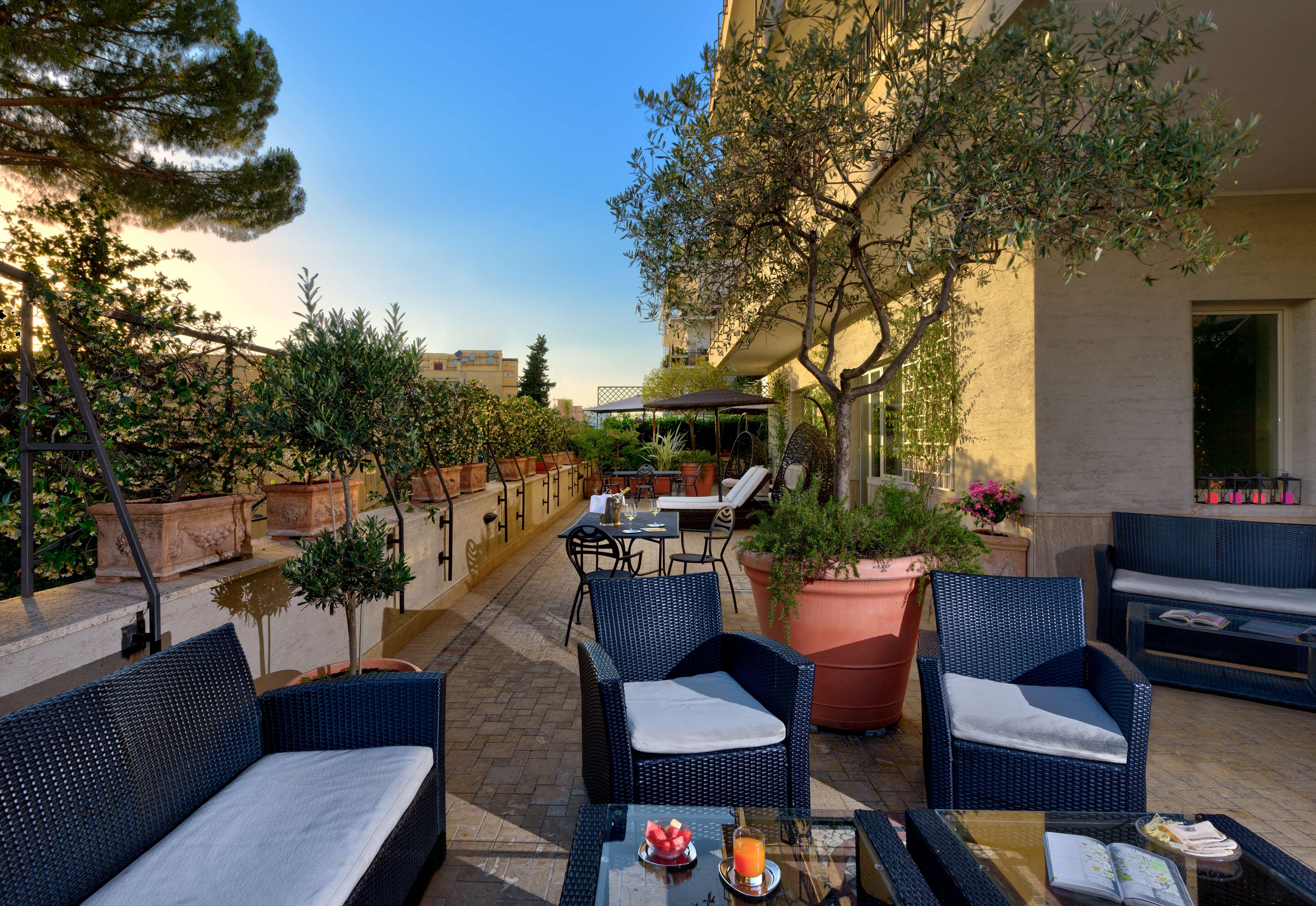 Best Western Hotel Rivoli - Tap to explore photos