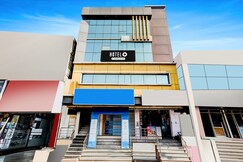 Super Hotel O Rajahmundry Central Railway Station Formerly Sanjeevi Residency