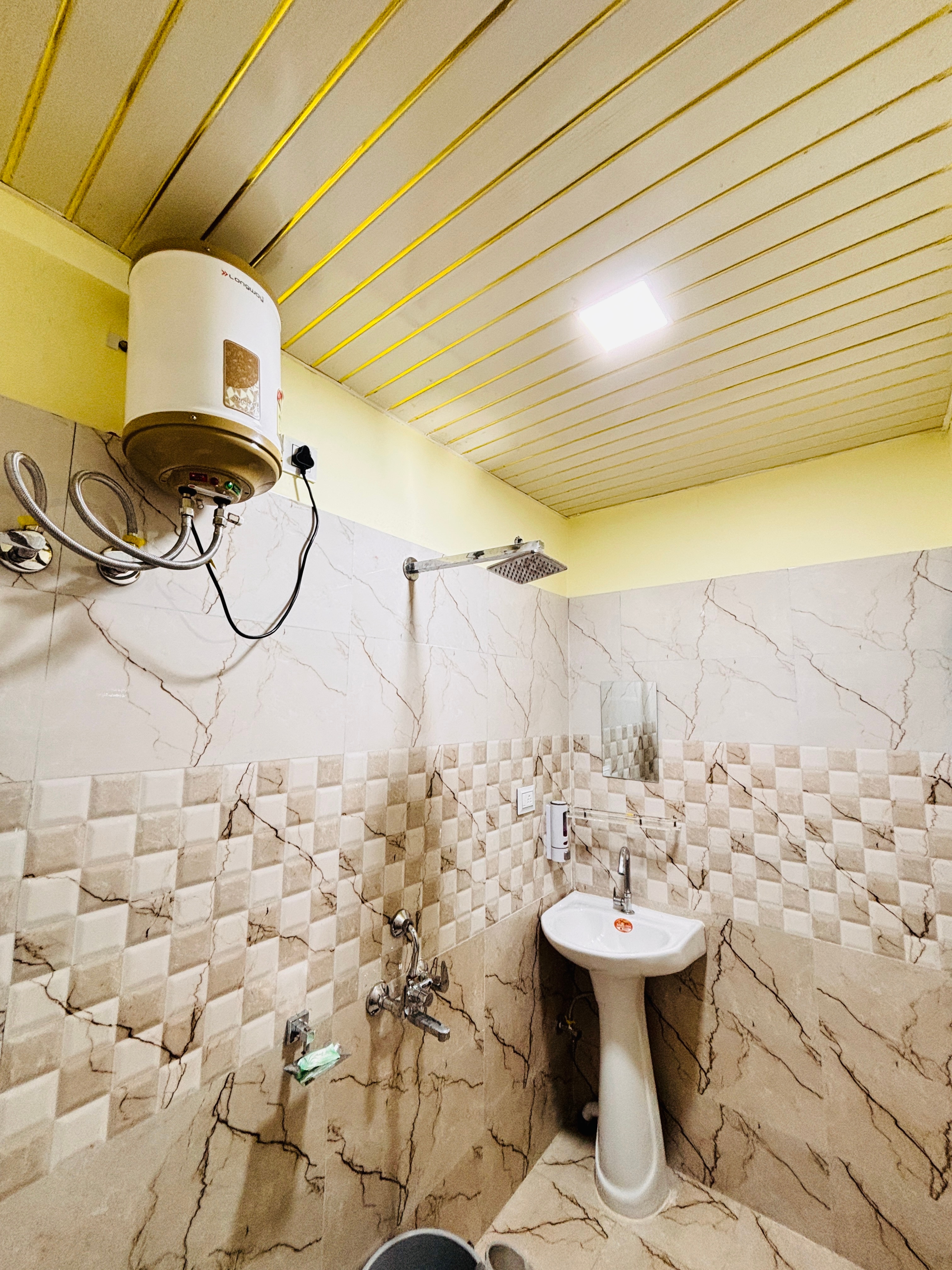 Guwahati Residency - Tap to explore photos