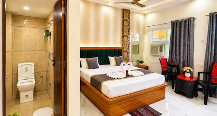 Hotel Avantika Kashi Room Type - Super Deluxe Room