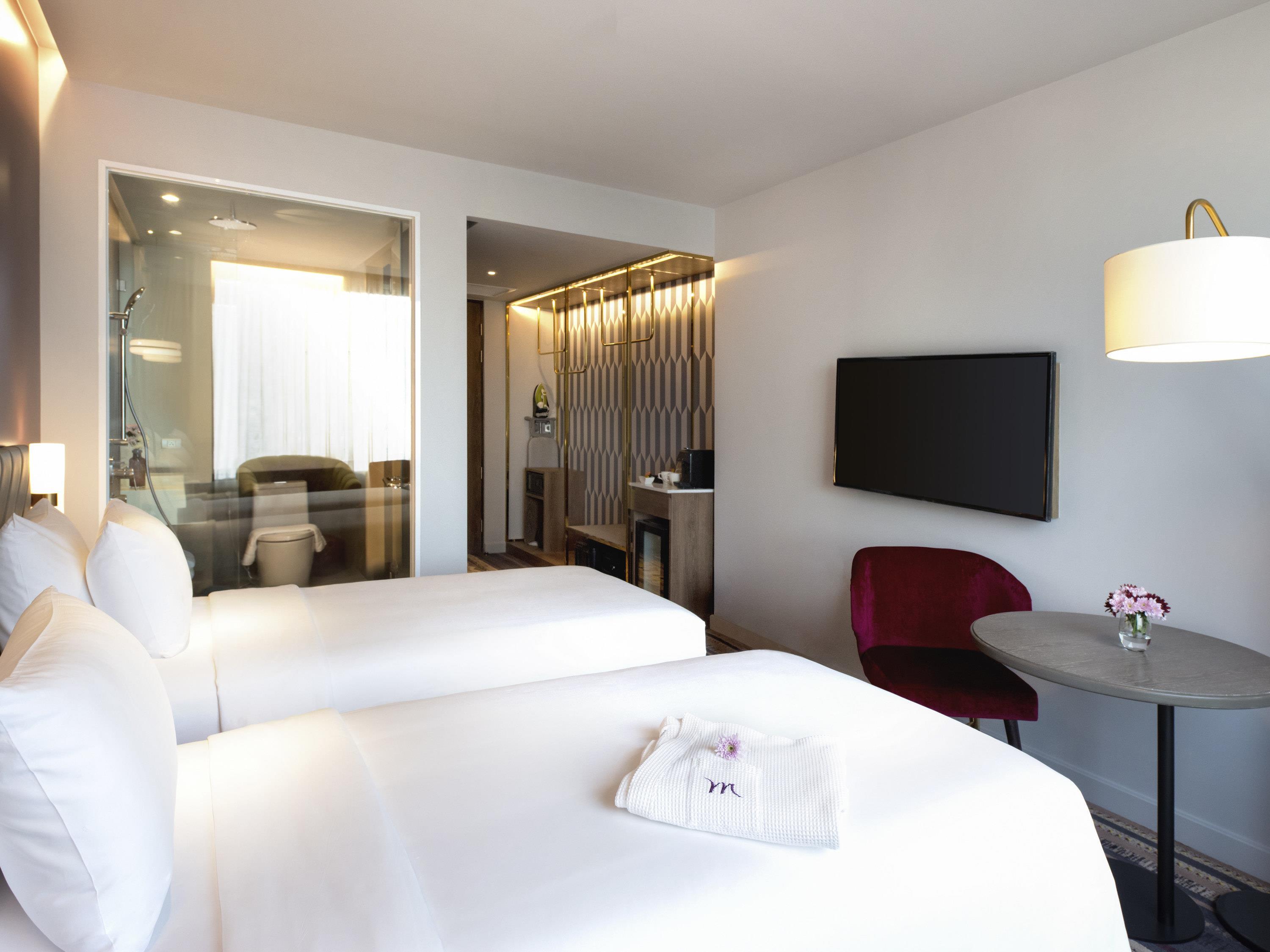 Mercure Bangkok Sukhumvit 24 - Tap to explore photos