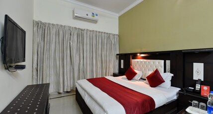 Super Hotel O Sai Leela Room Type - Deluxe