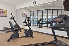 Best Western Lindsay Inn & Suites