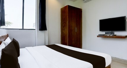 Hotel O MP Nagar Near Rachna Tower Room Type - Deluxe