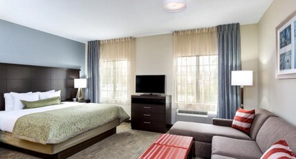 Staybridge Suites COLLEGE STATION, an IHG hotel Room Type - 1 King Studio Suite