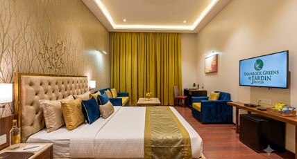 Shamrock Greens by Jardin Hotels Room Type - Deluxe Room Shamrock Greens by Jardin Hotels Room Type - Deluxe Room