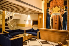 One Earth GG Regency (80 Steps to Golden Temple)