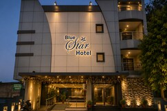 Hotel Blue Star