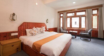 Shanti Cafe - Signature Stays Manali Room Type - Deluxe Room with Garden View