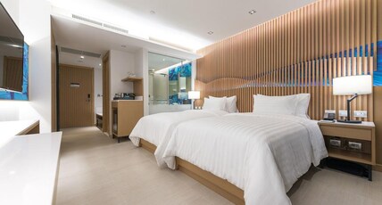Mytt Hotel Pattaya Room Type - Premier Lux Twin Bed