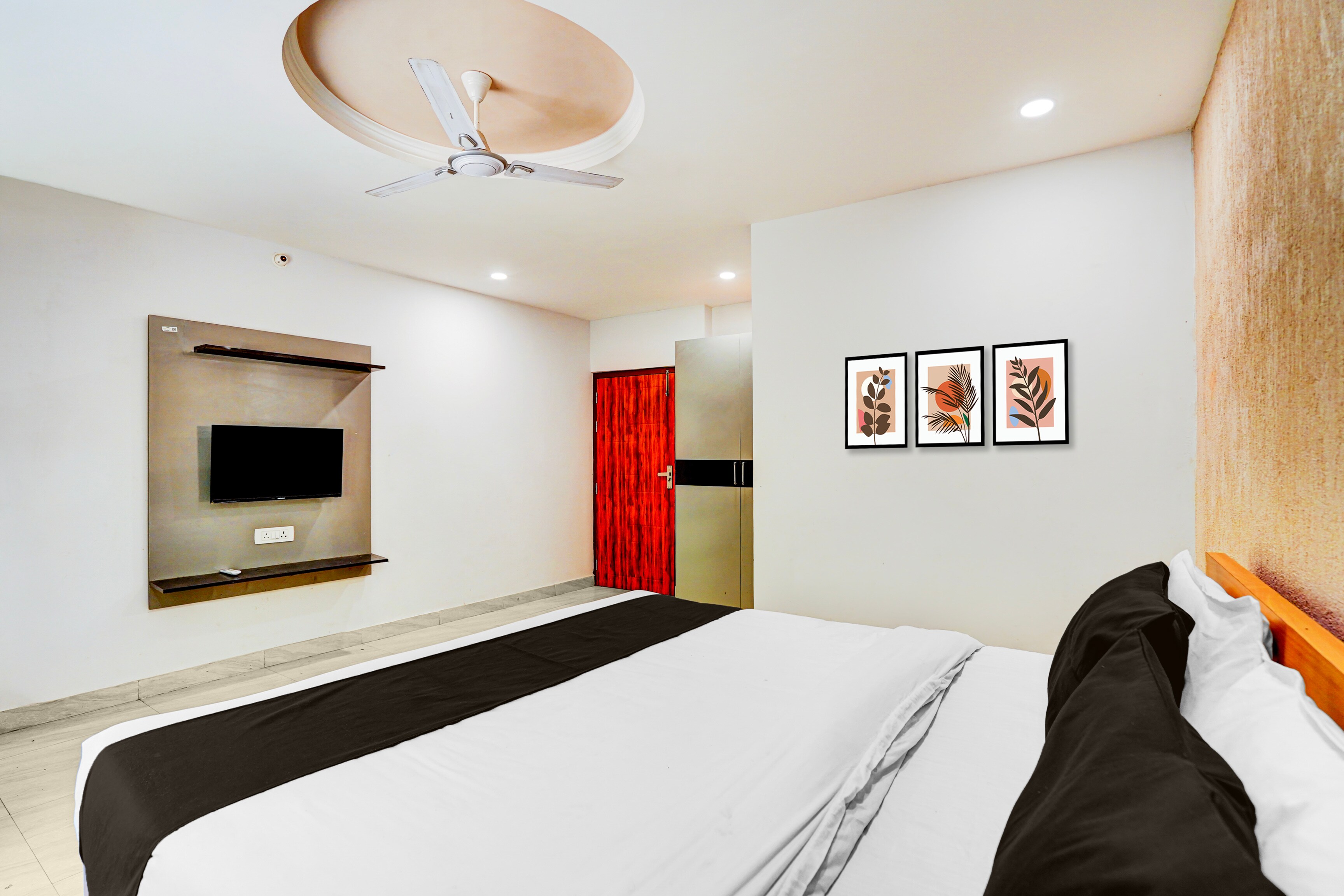 Hotel O Buransh Inn - Tap to explore photos