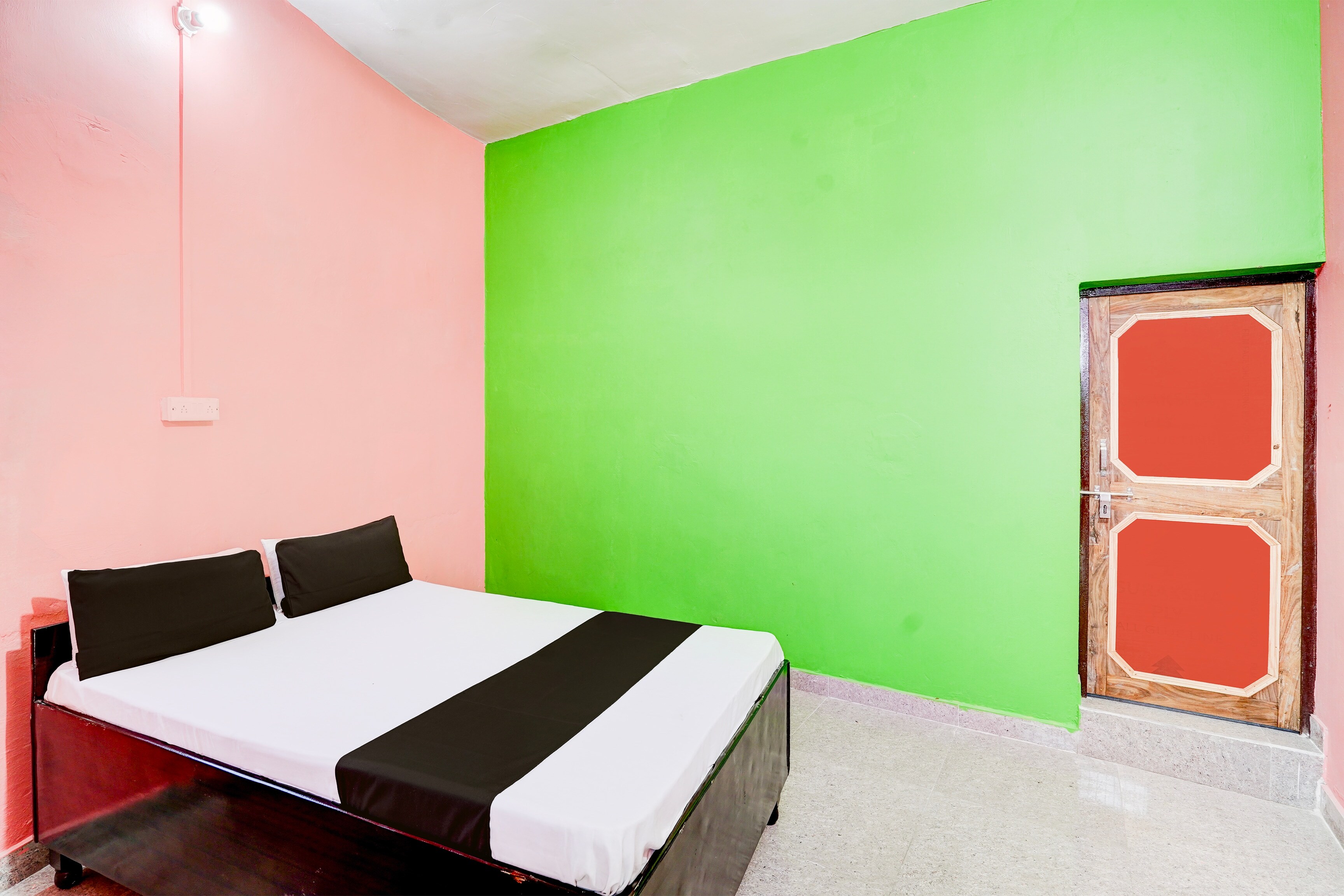 SPOT ON THE SWEET DREAM HOTEL - Tap to explore photos