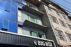Hotel Big Box