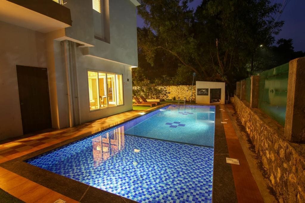 Euro Villa 4BHK with Pvt Pool - Tap to explore photos