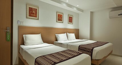 Hotel Leafio Room Type - Premium Room