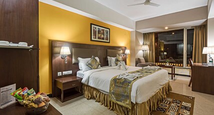 Hotel Seetal Room Type - Suite Room with Living Room and Washroom