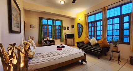 Rashmi Cottage Room Type - Premium Room | Mountain View