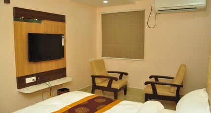Hotel Adithya Prince International Room Type - Super Deluxe Room