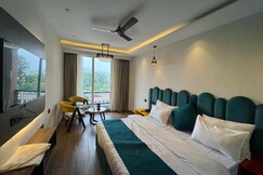 Address of Hotel Ganga Aamantran