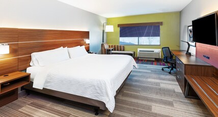 Holiday Inn Express And Suites Dalhart, an IHG Hotel Room Type - 1 King Standard Mobil Access Tub