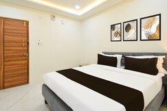 Super Townhouse IKON SUITES