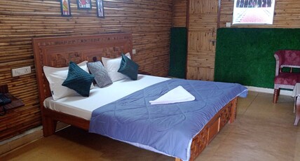 Gopika Resort Room Type - Deluxe Room
