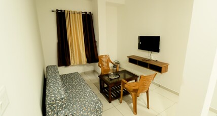 GK RESIDENCY Room Type - Suit Room