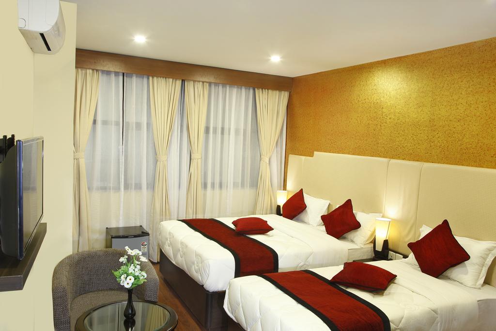 Meridian Suite Hotel - Tap to explore photos