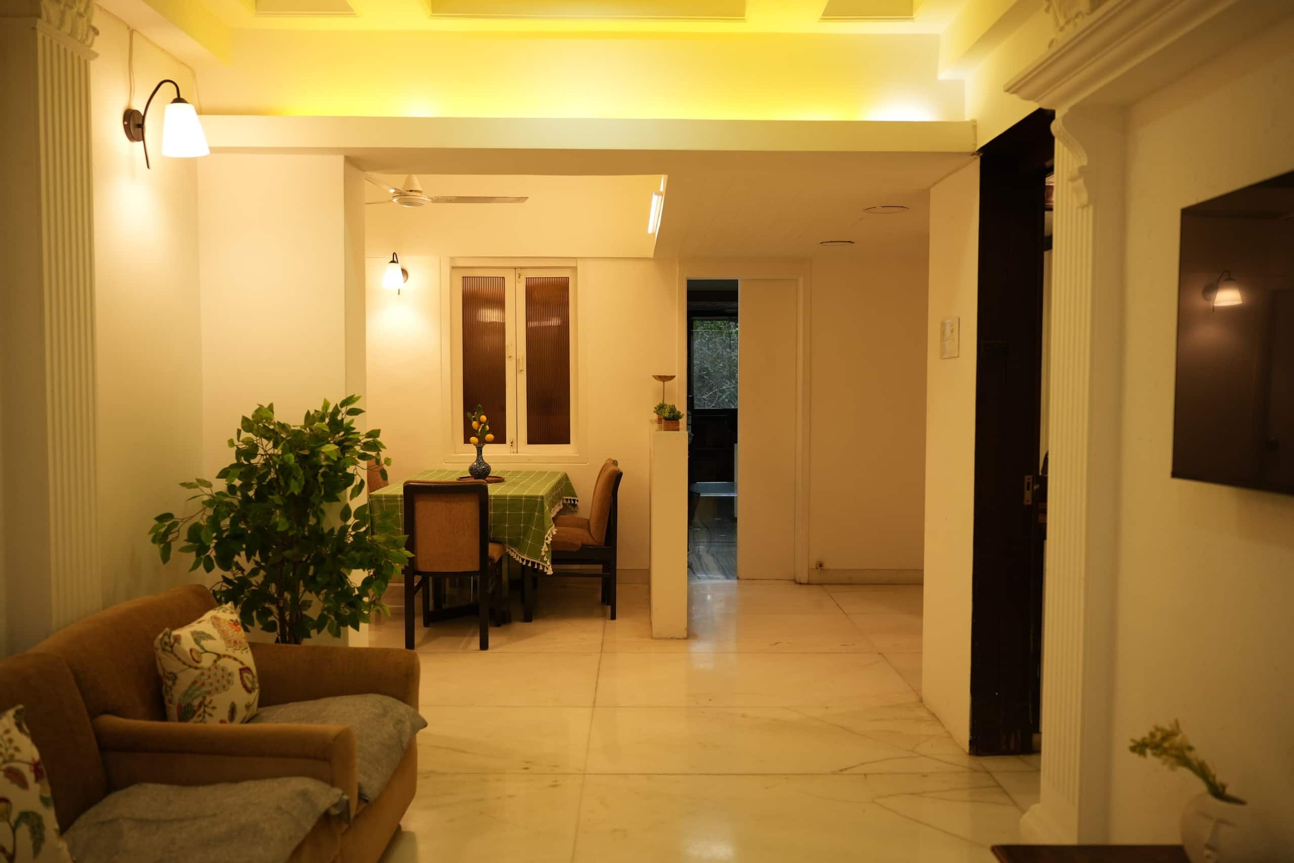 Deep 5th - 3 BHk Premium Apartment - Tap to explore photos