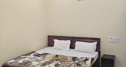 Hotel Shri Ram Shankar Room Type - Bedroom 2