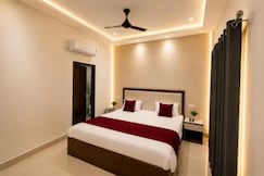 FabHotel Shiv Shakti Dham- Near Priyakant JU Temple (Lotus Temple )