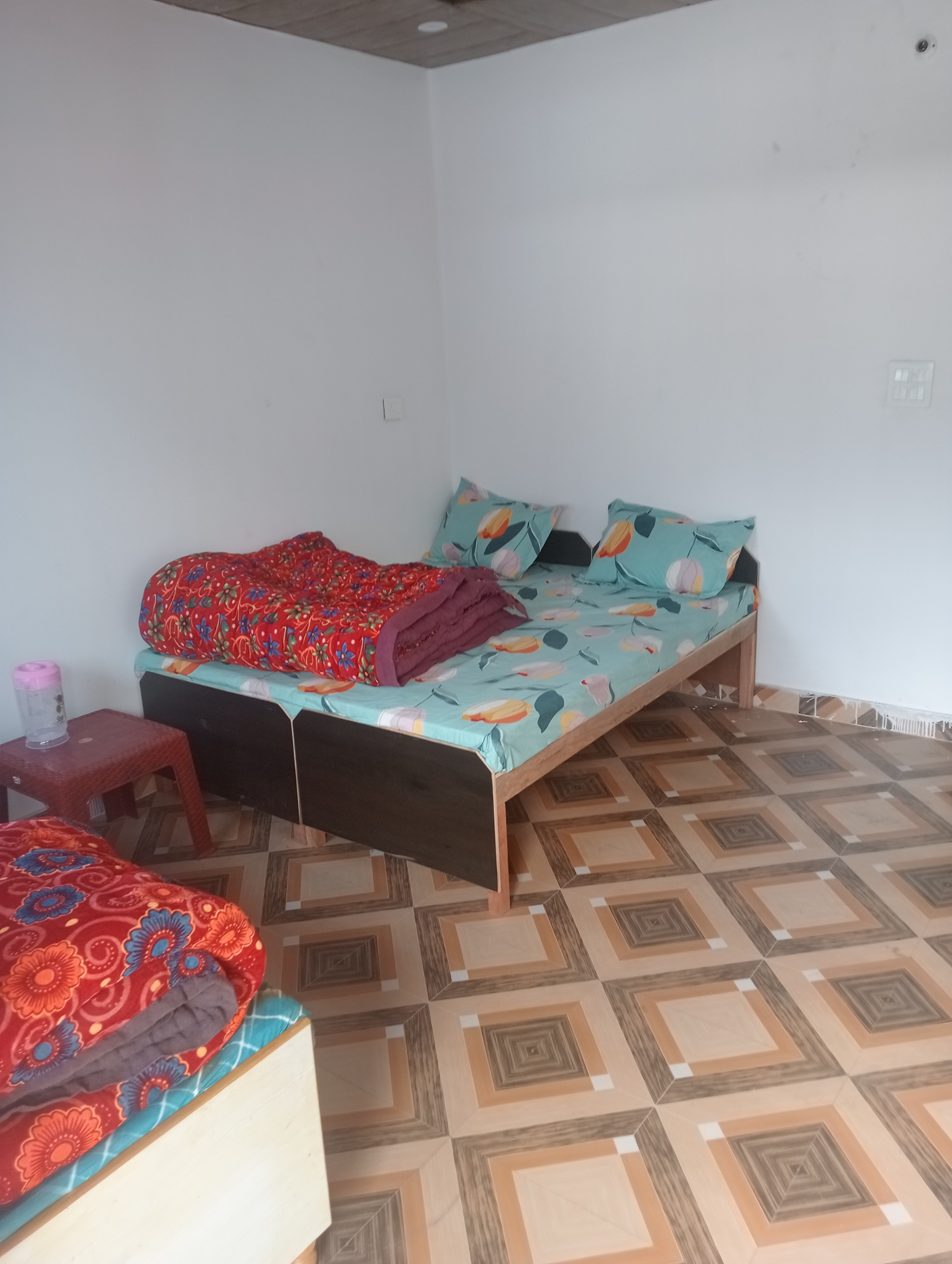 Hotel Aarab - Tap to explore photos