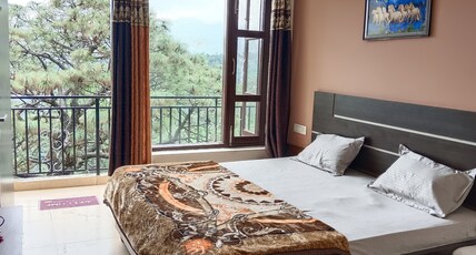 Peaks and pines homestay Room Type - Bedroom 3