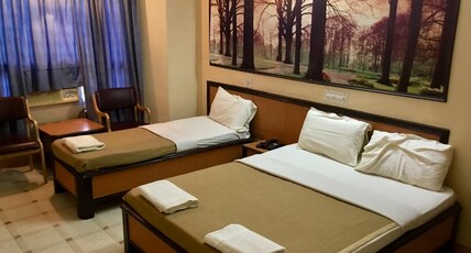 Chaitanya International Room Type - Three Bed Non Ac