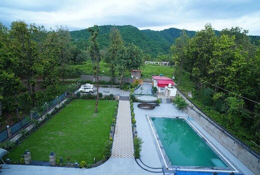The Green Icon Resort