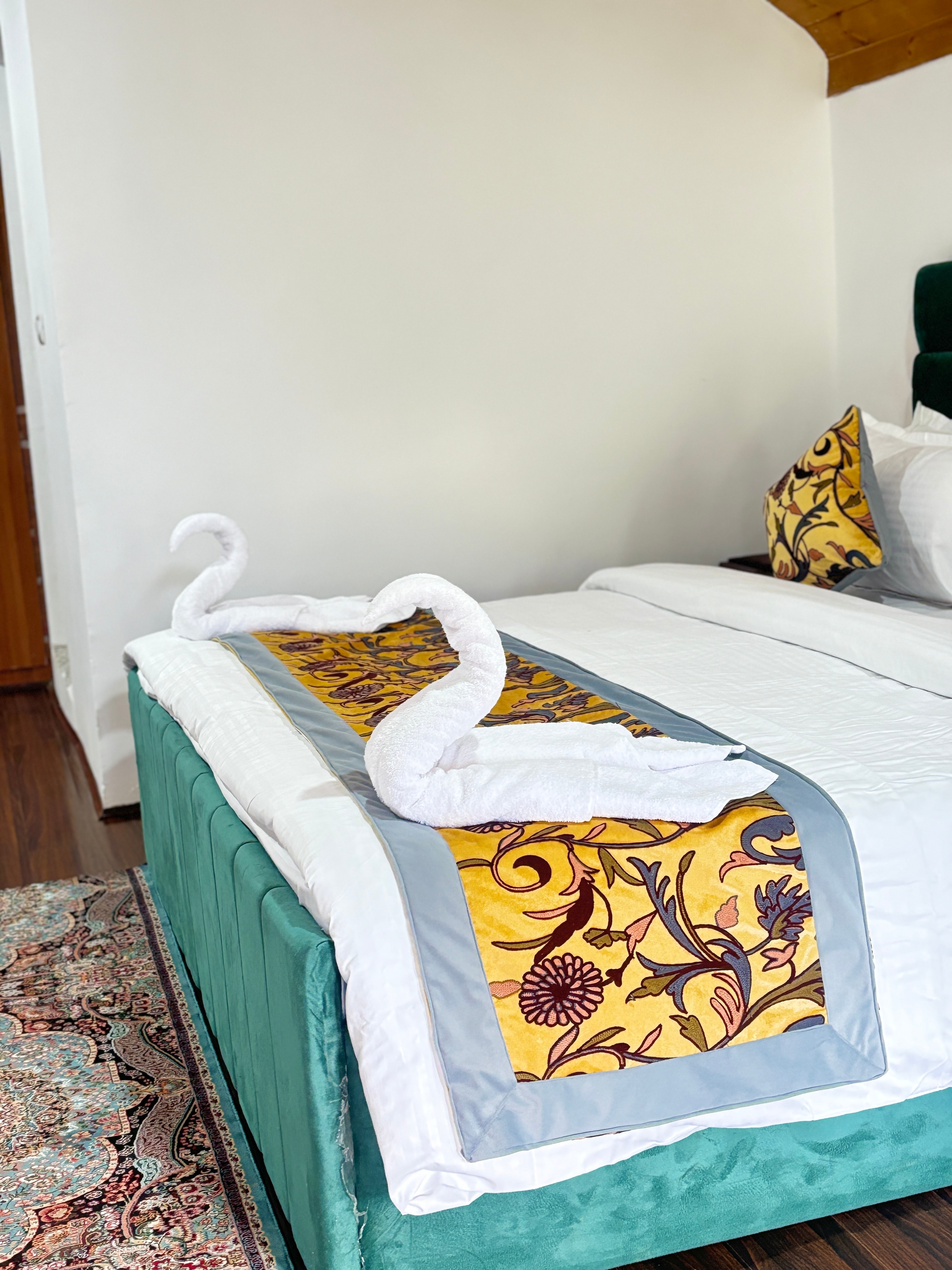Royal Cliff Resort -Luxury in Nature's Lap - Tap to explore photos