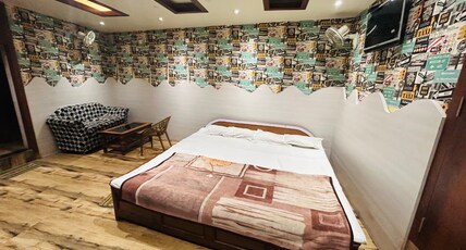Hotel Sagar 500Meter from Baba Mandir Room Type - Four Bed AC room
