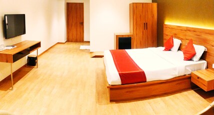 Hotel Shivam Room Type - Super Deluxe room