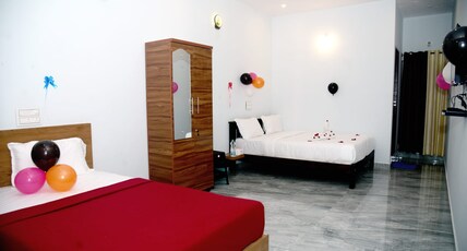 Chandra Drona Comforts Room Type - standard non ac
