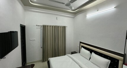 Hotel Ningbo Near Lake Pichola Room Type - standard room with ac