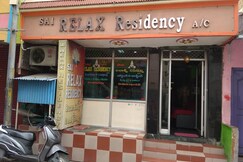 i-ROOMZ Sai Relax Residency