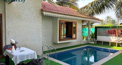 StayLeisurely Blue Leaf Villa Room Type - StayLeisurely Blue Leaf Villa