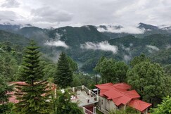 Sattal Forest Resort