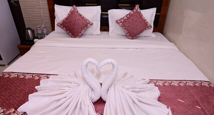 Shri Ram Lalla International Room Type - Deluxe Room